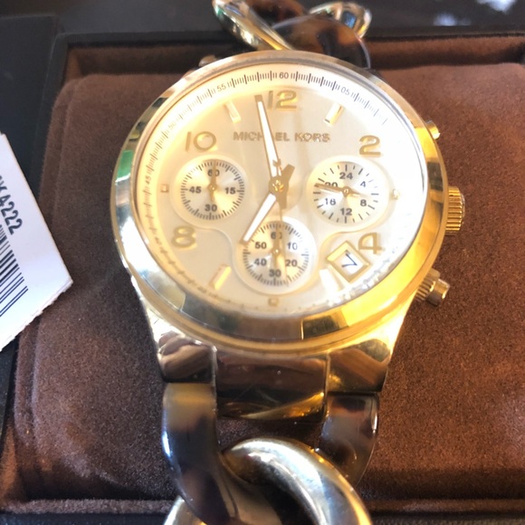 Michael Korrs watch main image 8